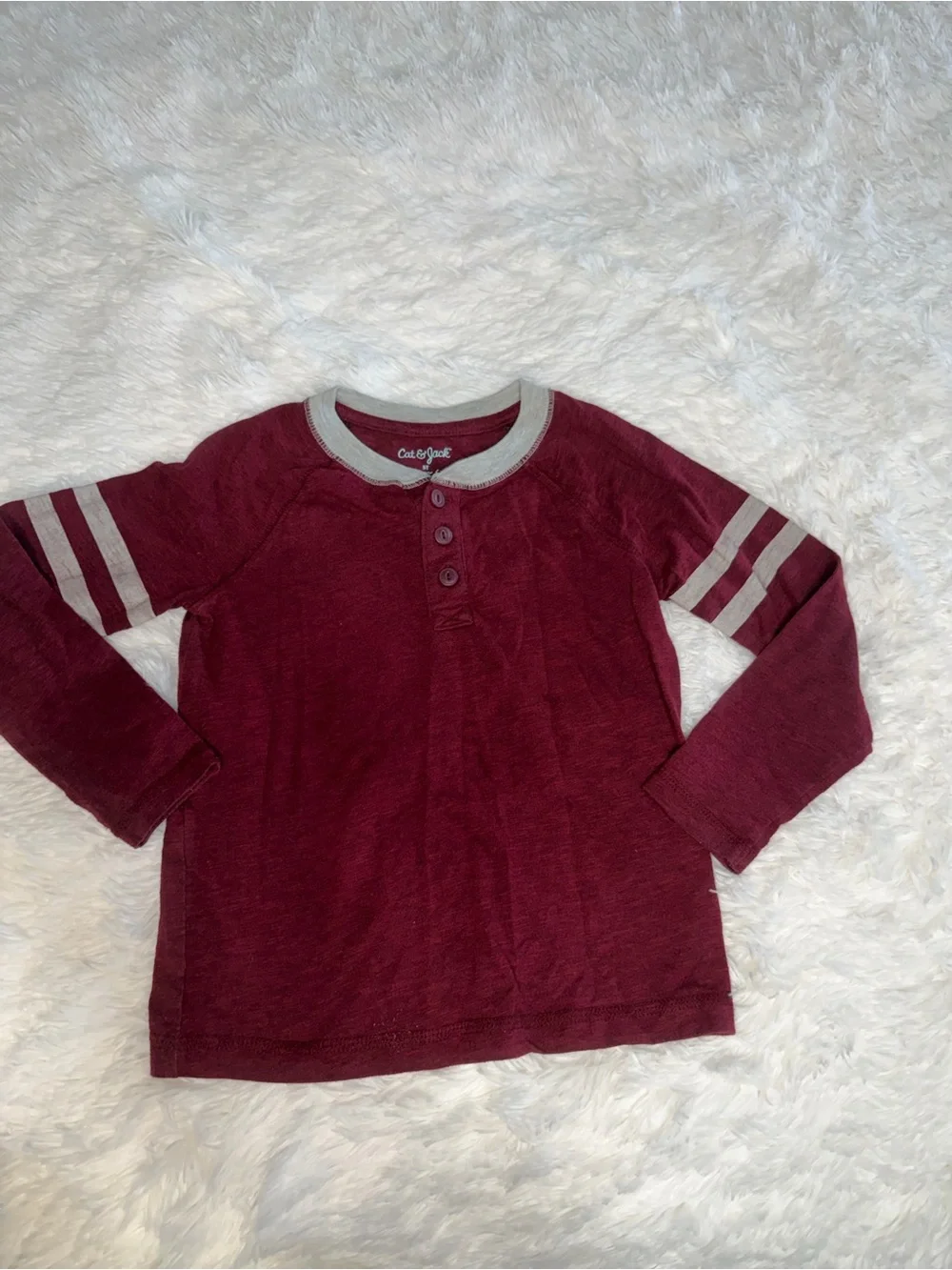 Cat & Jack Maroon Long-Sleeve boy shirt 5T